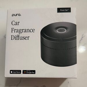 Pura Car Fragrance Diffuser New in Box